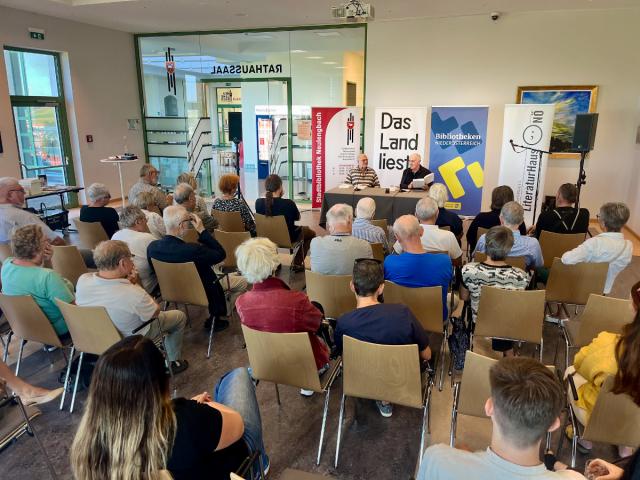 Zertrümmerte Erinnerung 2025 Publikum.jpg